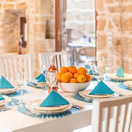 Sa Pedra Boutique House