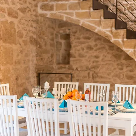 Sa Pedra Boutique House
