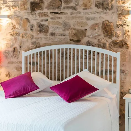 Sa Pedra Boutique House *